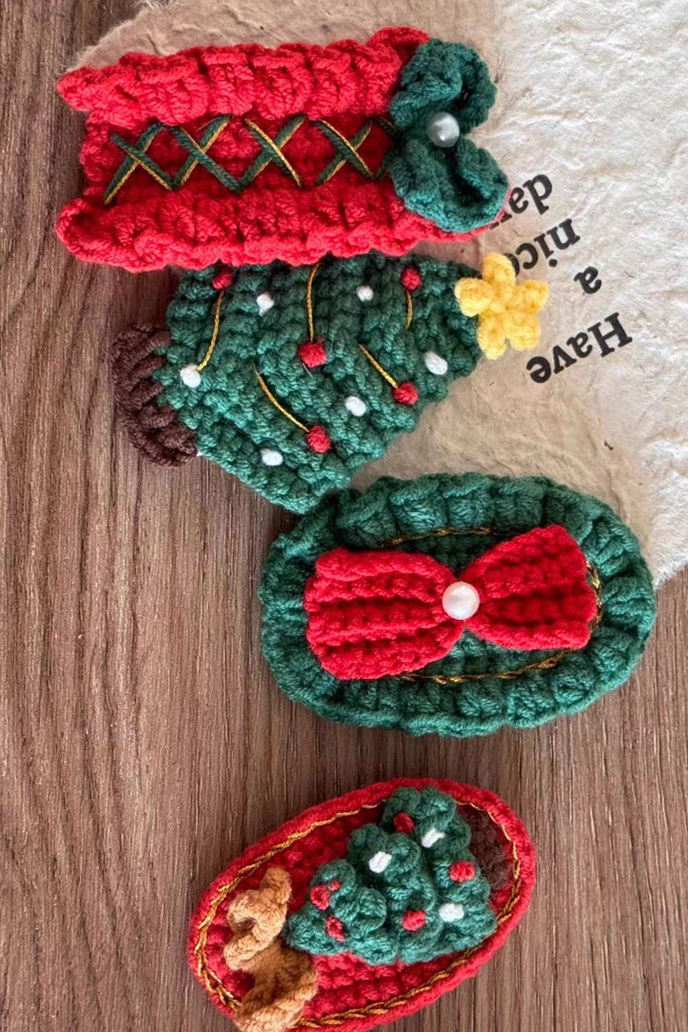 Christmas Series of Cute Yarn Hair Clips, Christmas Tree-shaped Hair Accessories for Autumn and Winter