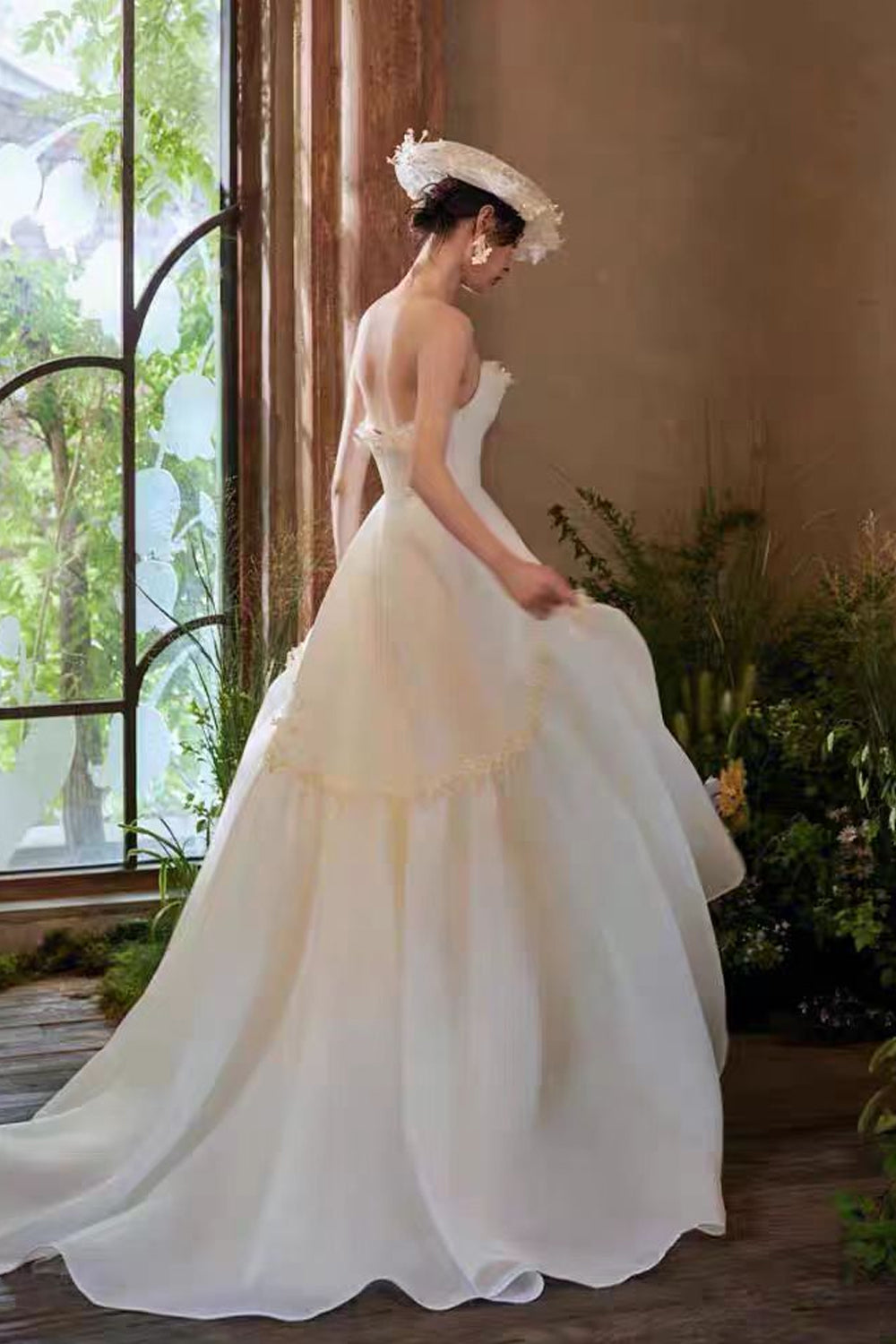 Ivory Organza Floral Applique Strapless A-line Charming Spring Wedding Dresses, CW0407