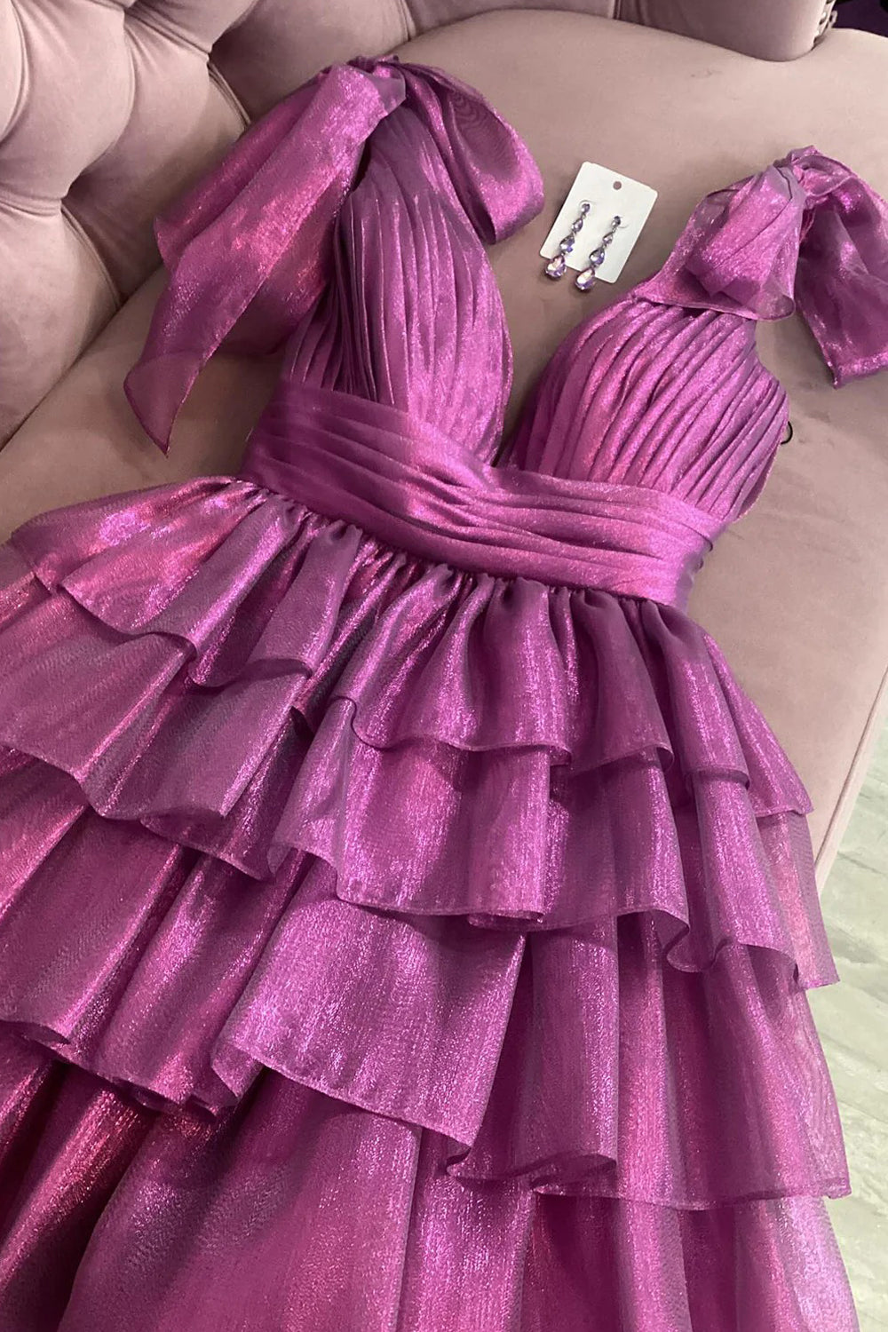 Lilac Organza V-neck Sleeveless A-line Tiered Short Homecoming Dresses,CH0116