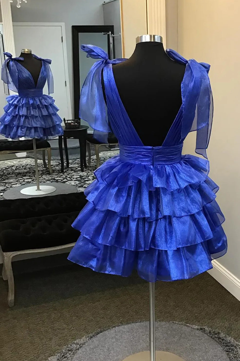 Organza V-neck Sleeveless A-line Tiered Short Homecoming Dresses, CH0114