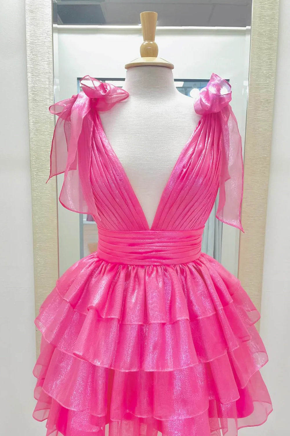 Pink Organza V-neck Sleeveless A-line Tiered Short Homecoming Dresses, CH0115