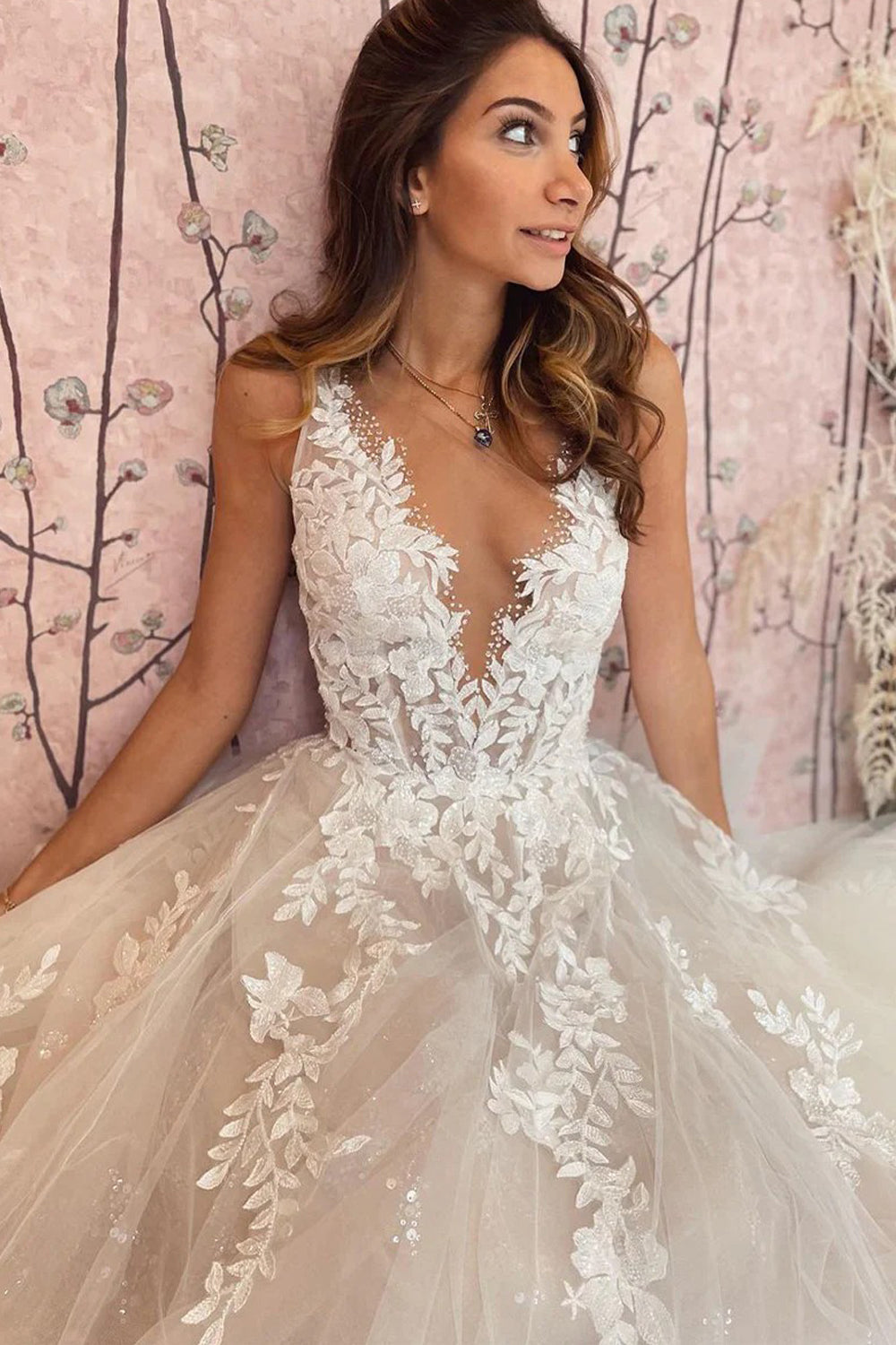 Shiny Beaded Lace Applique Glitter Tulle V-neck Sleeveless A-line Wedding Dresses, CW0428