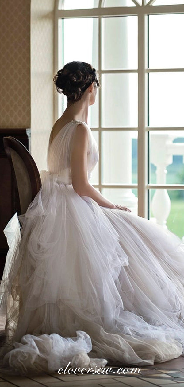 Champagne Tulle V-back Sleeveless Ball Gown Wedding Dresses, CW0224
