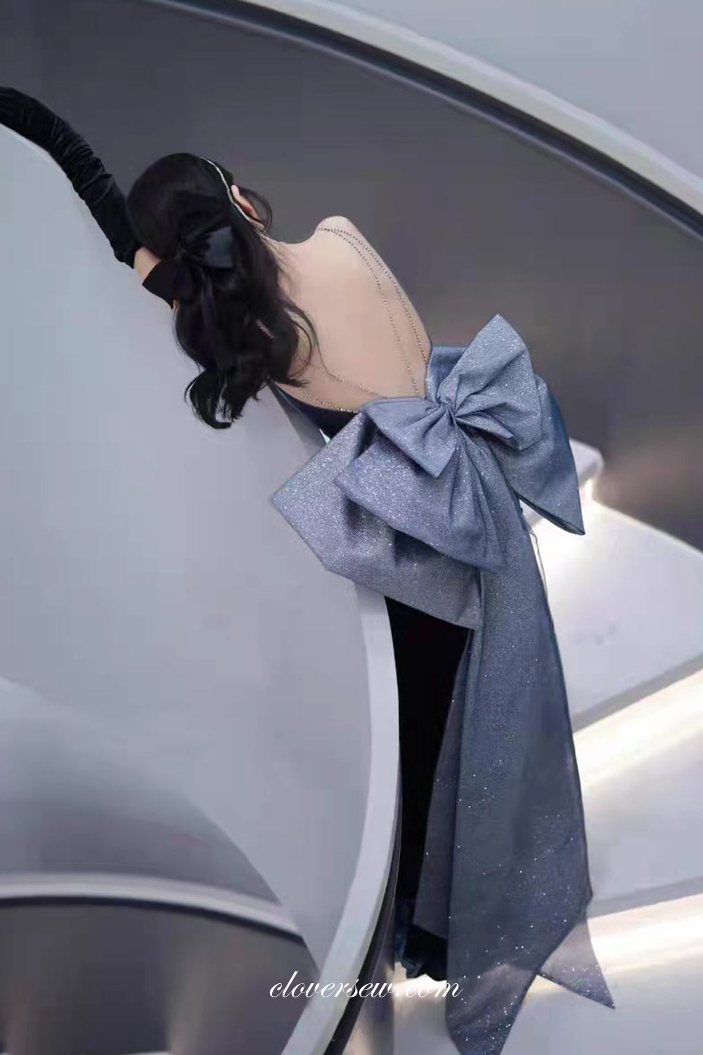 Navy Velvet Sheath With Shiny Bow Train Backless Evening Dresses, CP0796