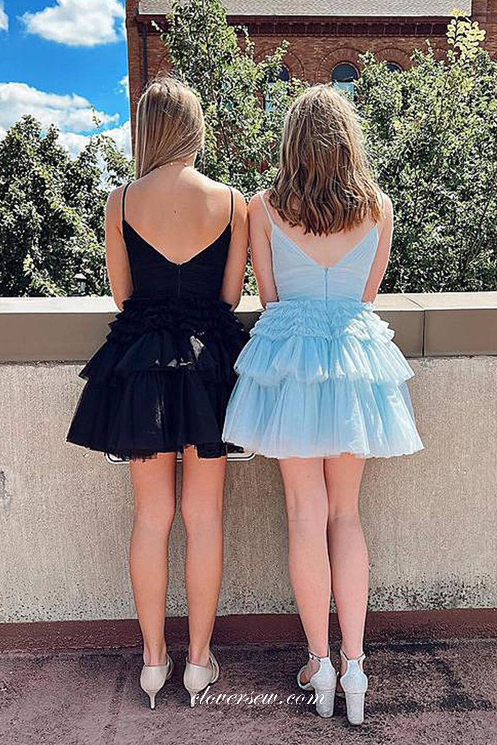 Pleating Tulle Spaghetti Strap V-neck A-line Tiered Short Prom Dresses CP0986
