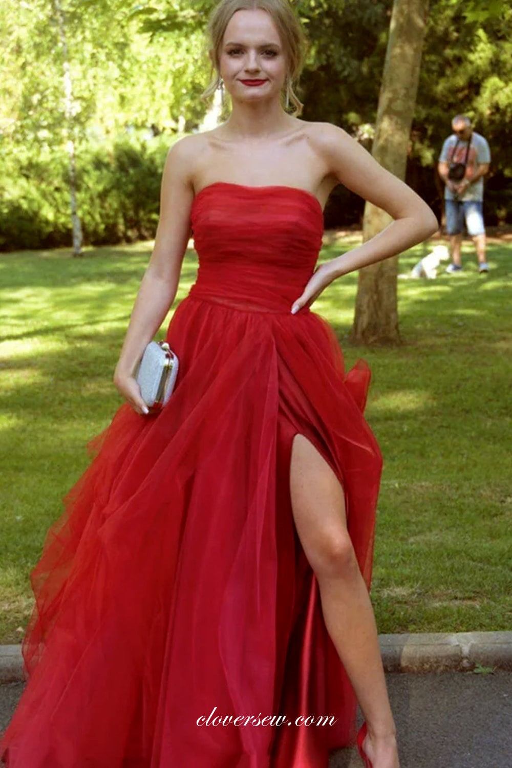 Red Tulle Strapless A-line With Slit Charming Prom Dresses, CP1010