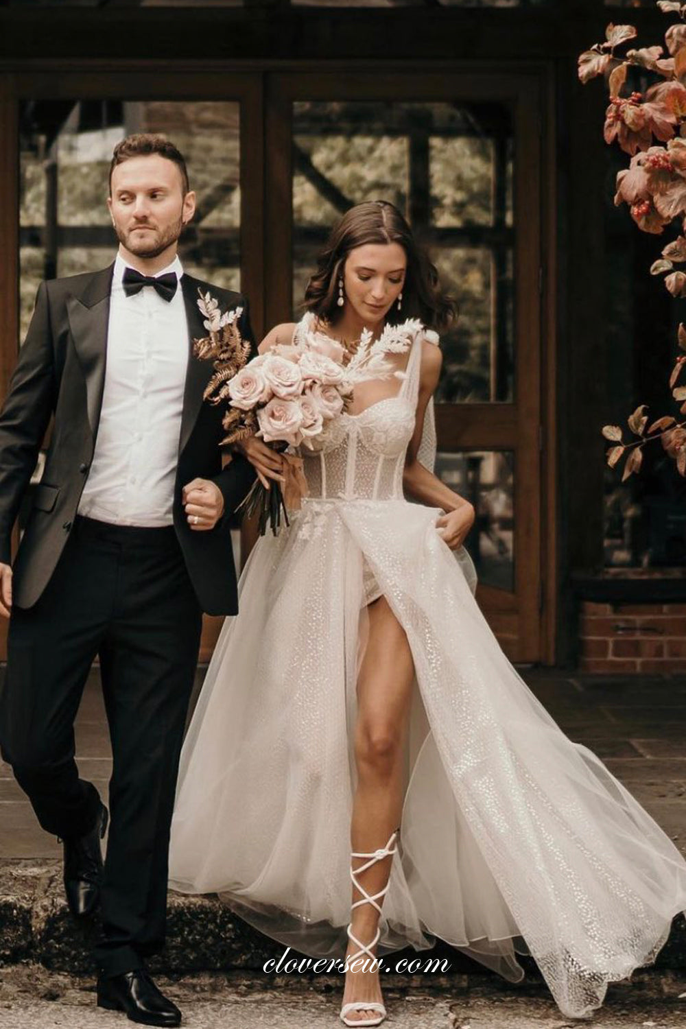 Shiny Sequined Tulle Applique Sweetheart Slit Charming Wedding Dresses, CW0304