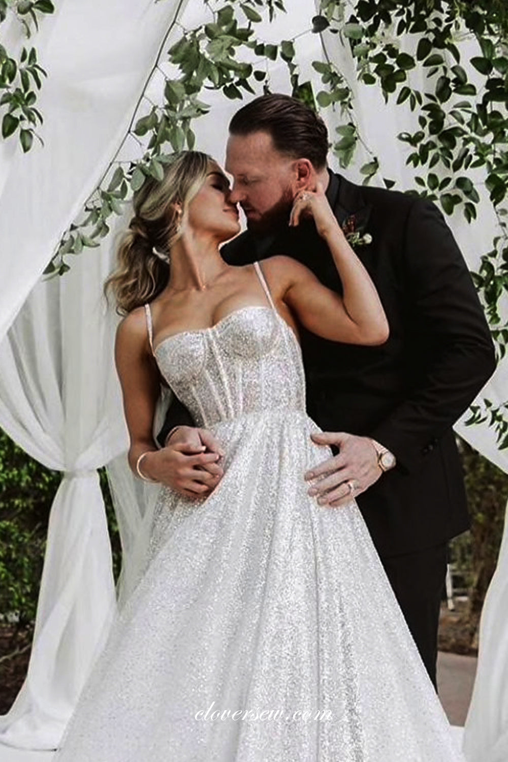 Shiny Sequined Tulle Spaghetti Strap Fashion Sparkly Wedding Dresses, CW0300