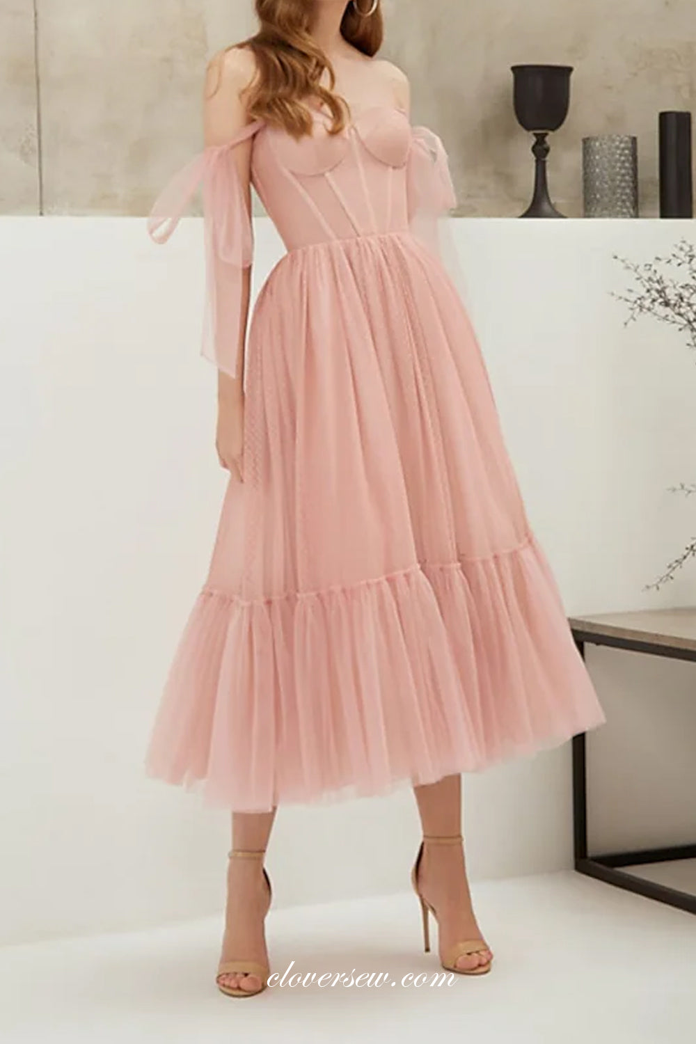 Soft Pink Tulle Sweetheart Convertible Strap Knee Length Homecoming Dresses, CH0035