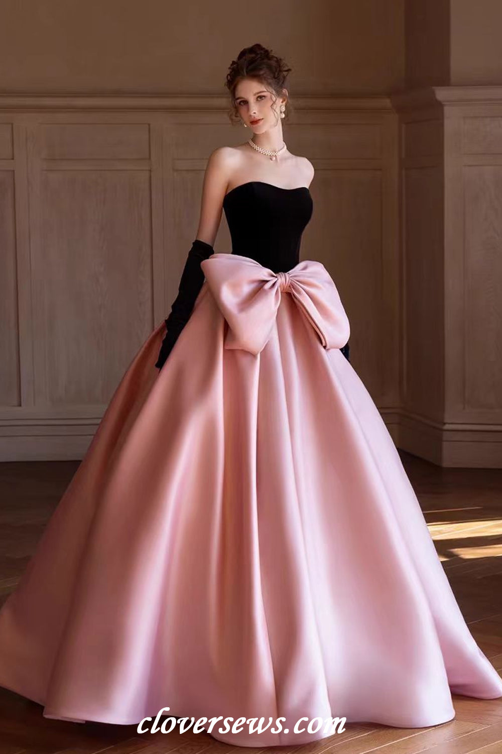 Black Velvet Top Pink Satin With Bowknot Ball Gown Prom Gown With Long clover sew Black Velvet Top Pink Satin With Bowknot Ball Gown Prom Gown With Long clover sew