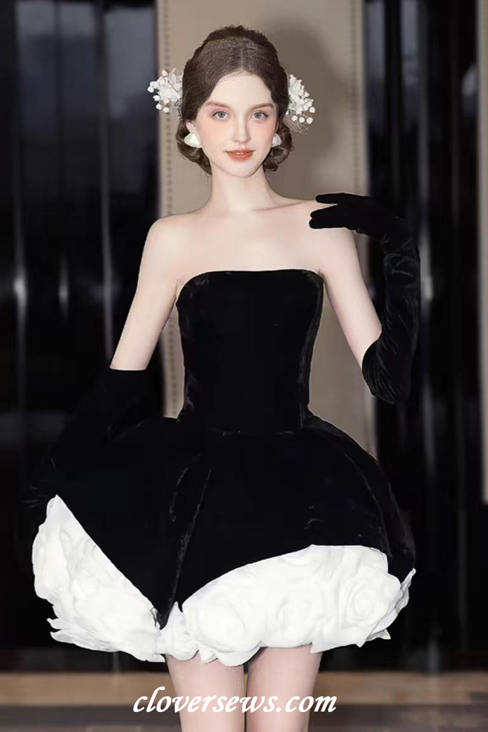 Black Velvet White Rose Flowers Strapless Mini Party Homecoming Dresses, CH0080 US0 / As Pic Black Velvet White Rose Flowers Strapless Mini Party Homecoming Dresses, CH0080 US0 / As Pic