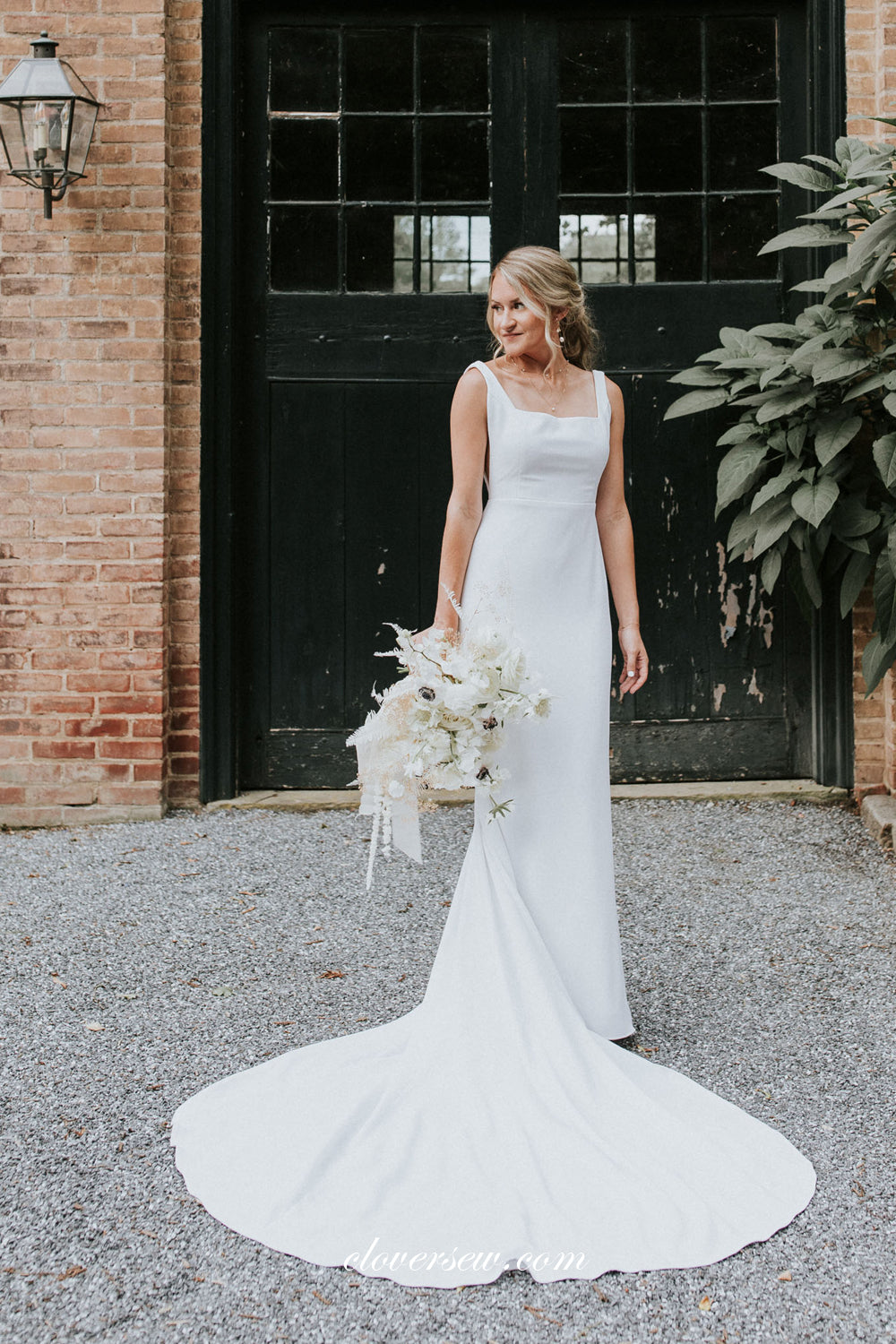 Elegant Square Neck Sleeveless Sheath Sith Train Wedding Dresses, CW0360 Elegant Square Neck Sleeveless Sheath Sith Train Wedding Dresses, CW0360