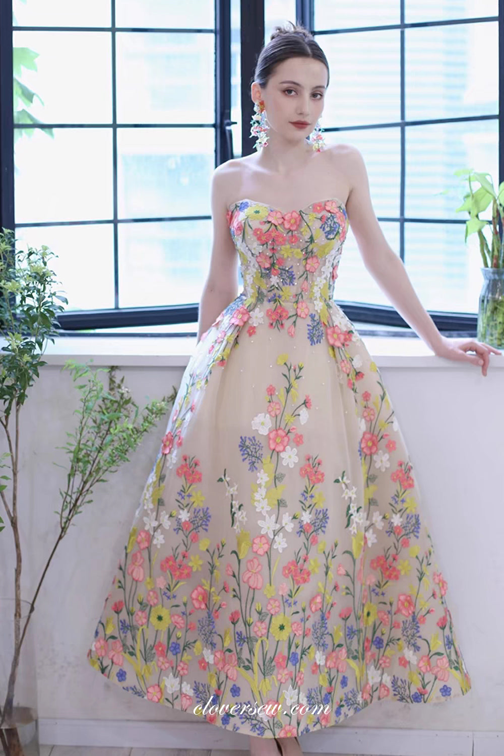 Floral Embroidery Sweetheart Strapless Spring Fashion Formal Dresses, CP1128