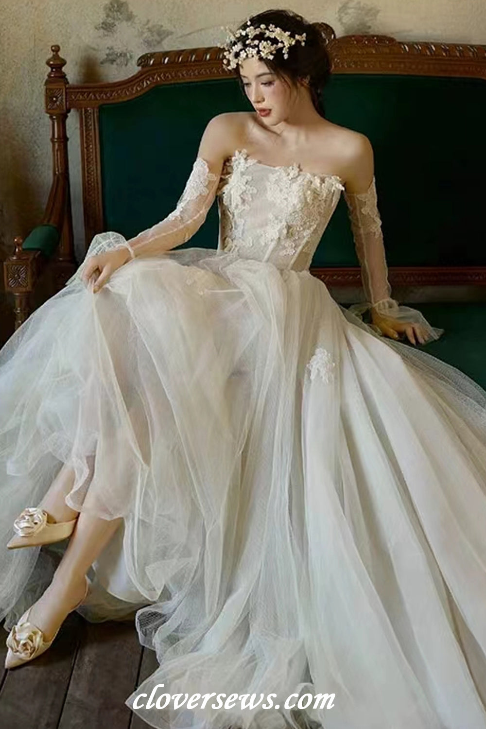 Lace Applique Tulle Strapless Lace Up Back A-line Wedding Dresses, CW0394