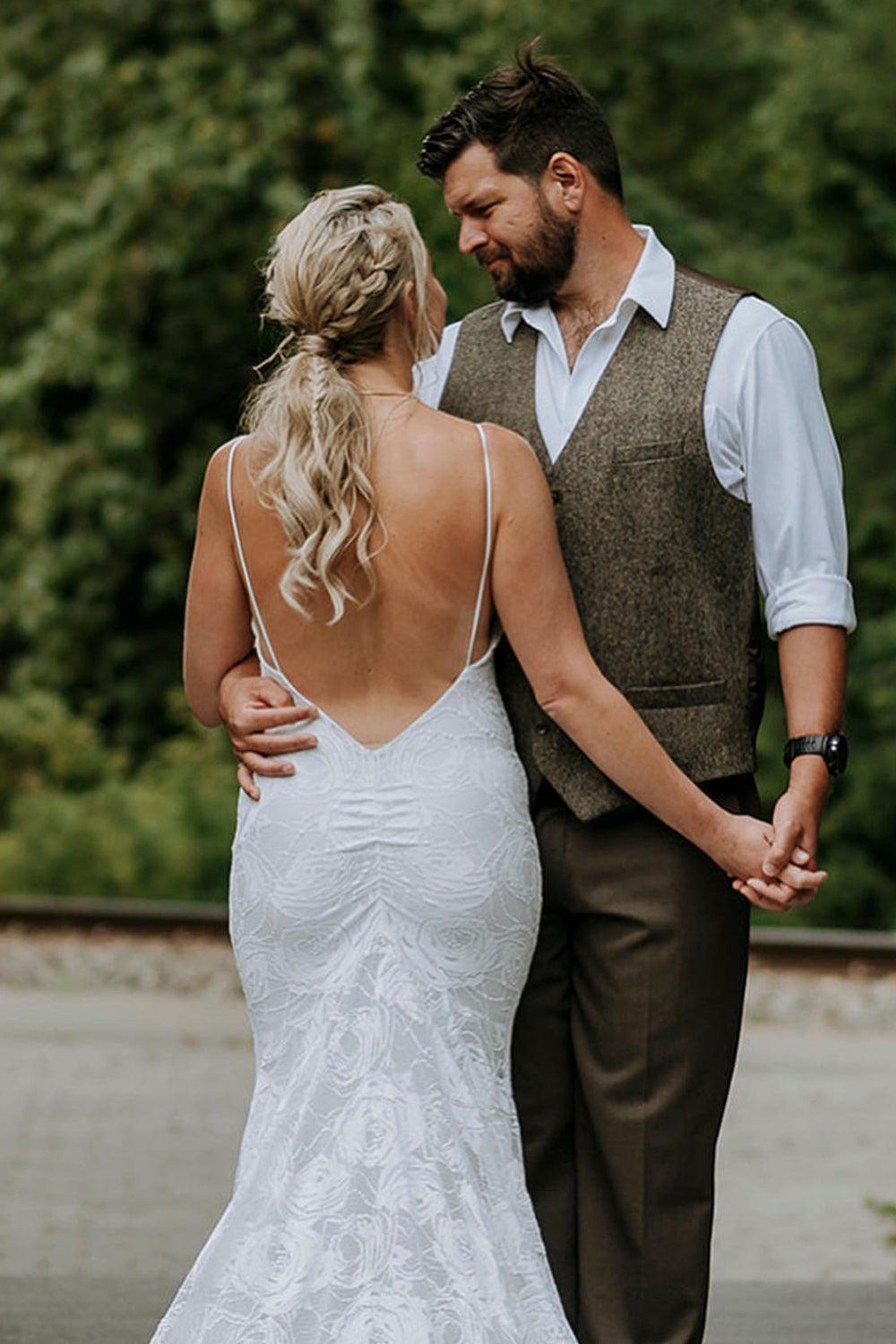 Rosy Lace Spaghetti Strap V-neck Mermaid Backless Wedding Dresses, CW0429
