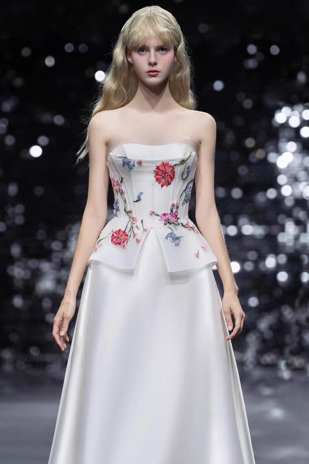 Sequined Embroidery Satin Strapless Fashion Wedding Dresses, CW0430