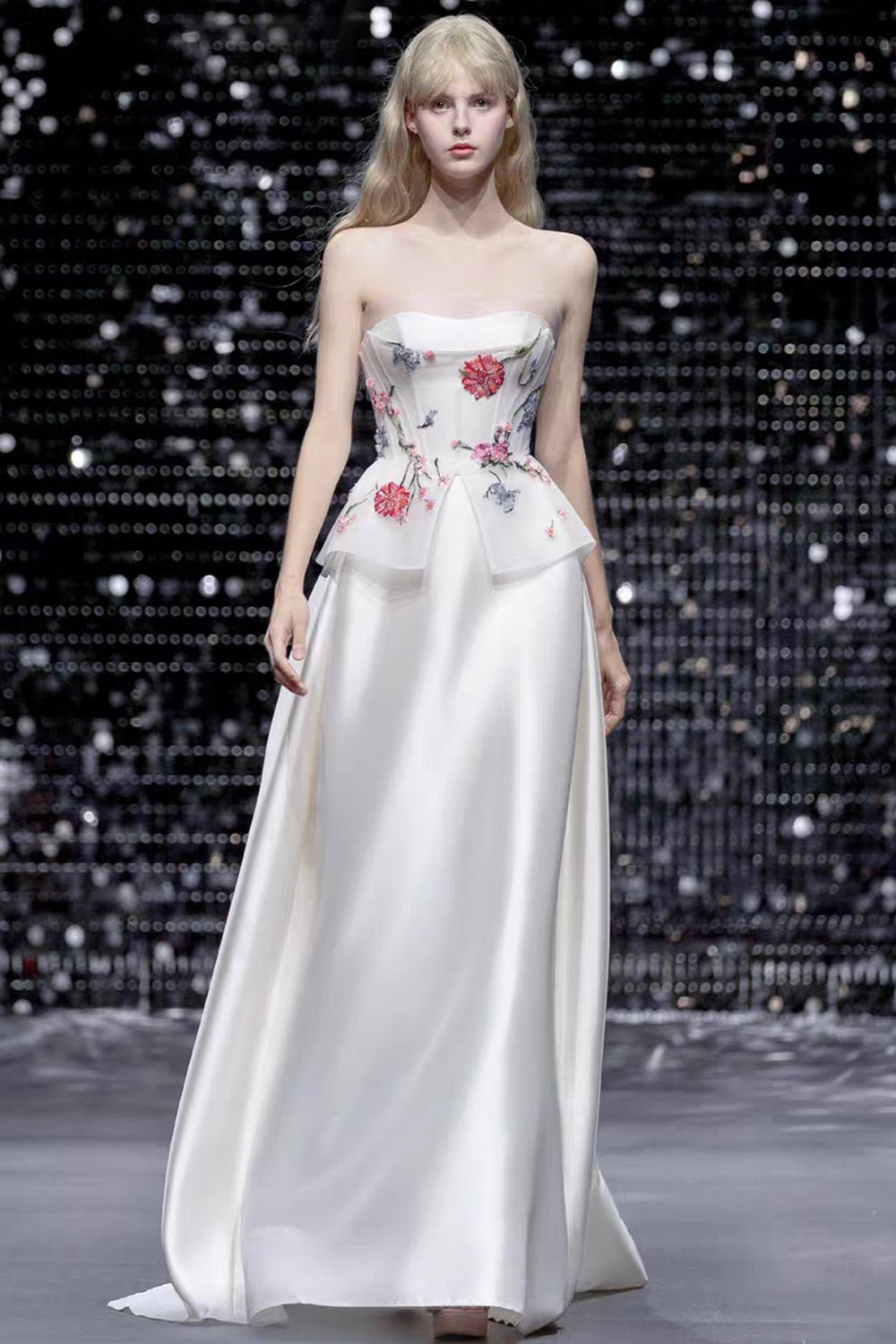 Sequined Embroidery Satin Strapless Fashion Wedding Dresses, CW0430