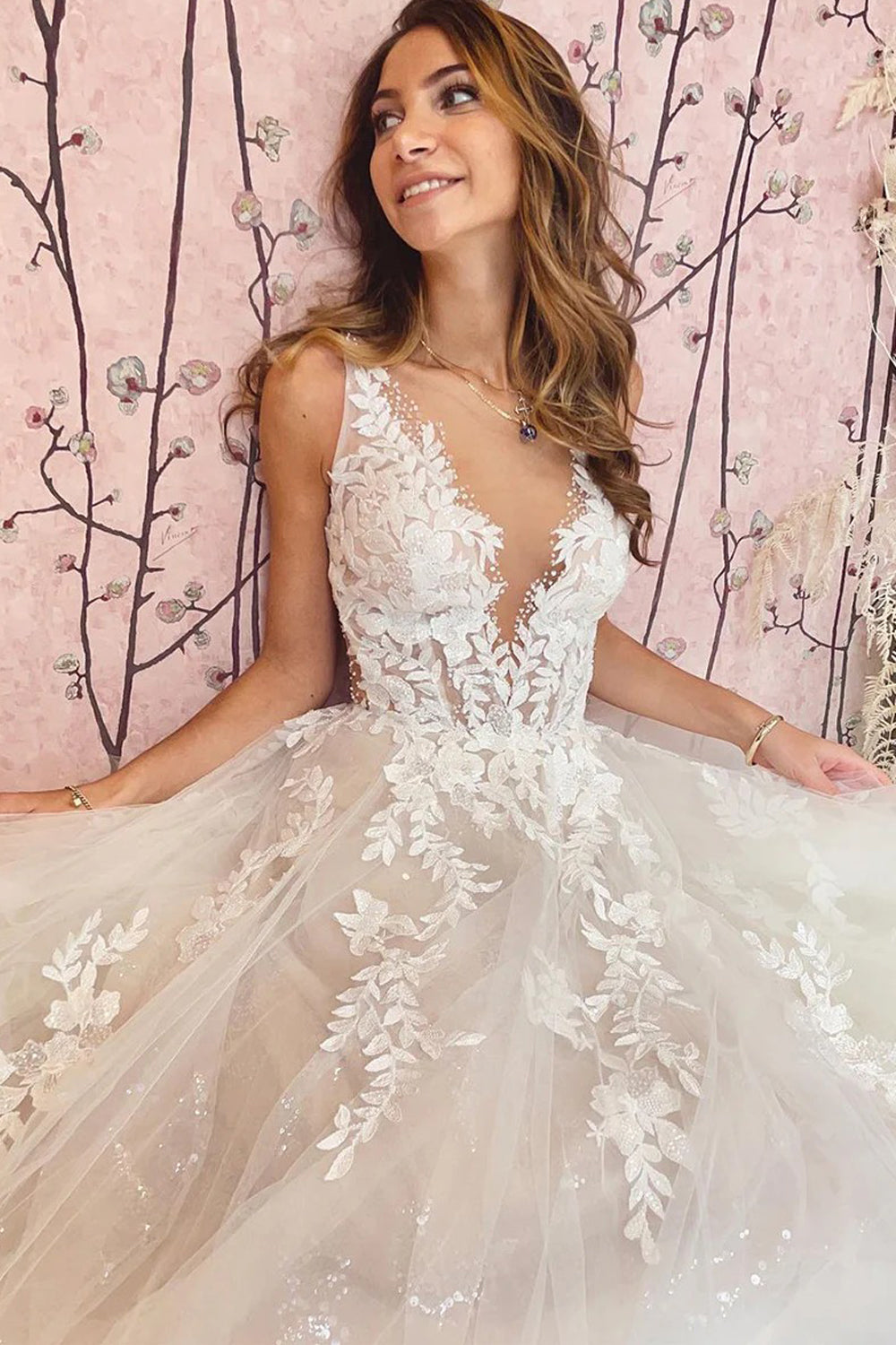 Shiny Beaded Lace Applique Glitter Tulle V-neck Sleeveless A-line Wedding Dresses, CW0428