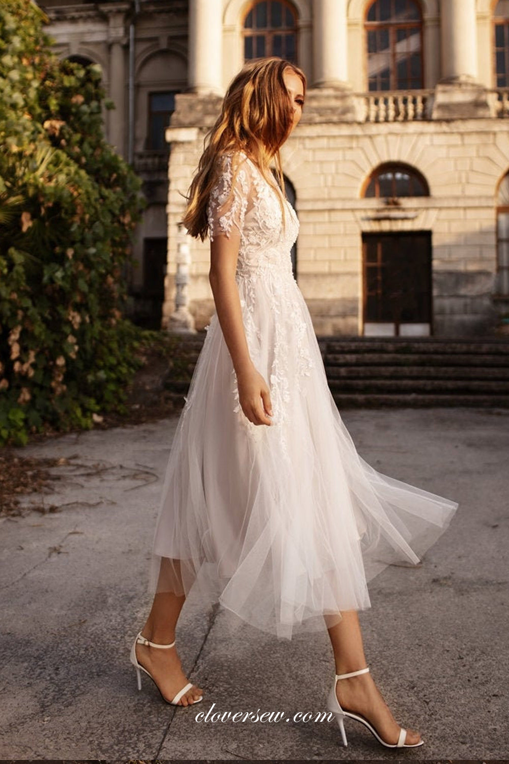 Vintage Lace Short Sleeves Illusion Round Neck A-line Short Wedding Dresses, CW0388 Vintage Lace Short Sleeves Illusion Round Neck A-line Short Wedding Dresses, CW0388