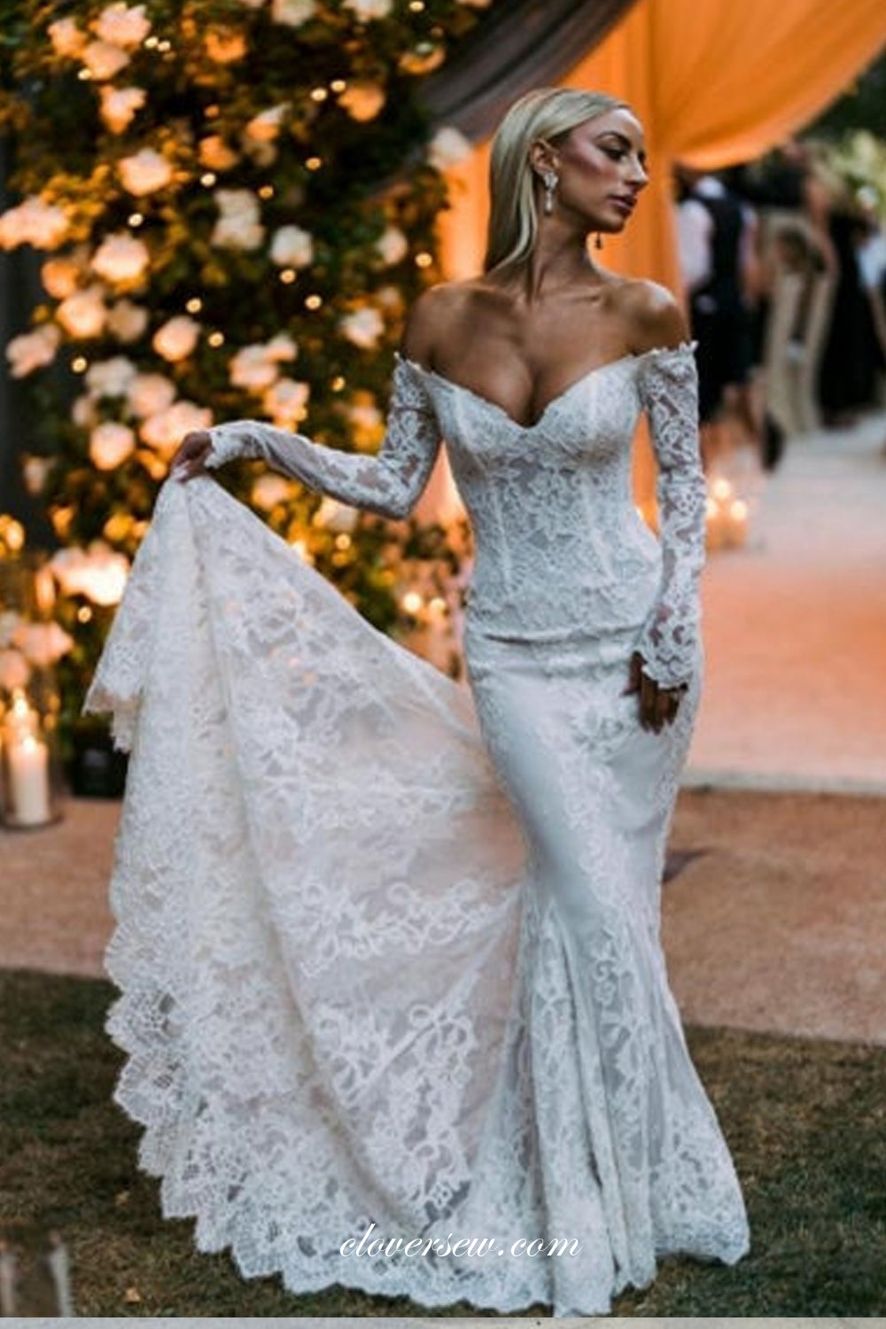 Vintage Lace V-Neck Off The Shoulder Long Sleeves Mermaid Wedding Dresses, CW0367 US4 / Custom Color(Leaving A note) Vintage Lace V-Neck Off The Shoulder Long Sleeves Mermaid Wedding Dresses, CW0367 US4 / Custom Color(Leaving A note)
