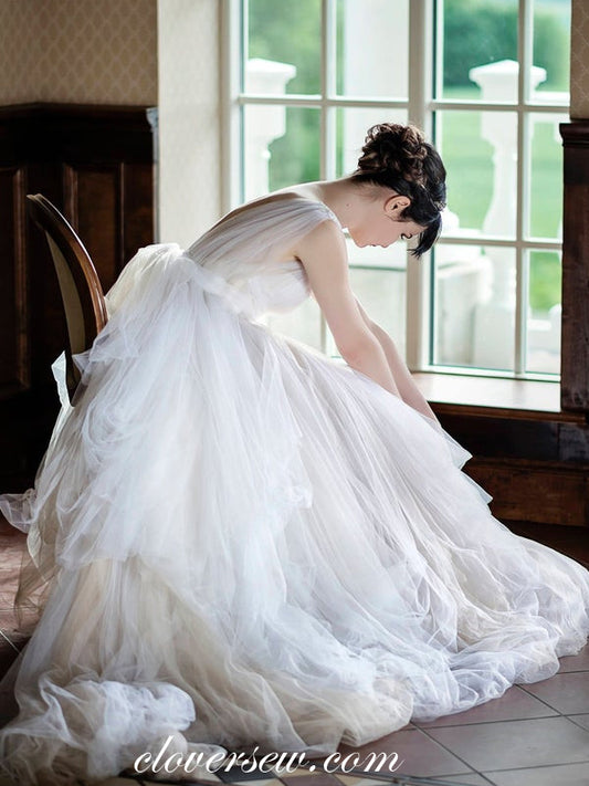 Champagne Tulle V-back Sleeveless Ball Gown Wedding Dresses, CW0224