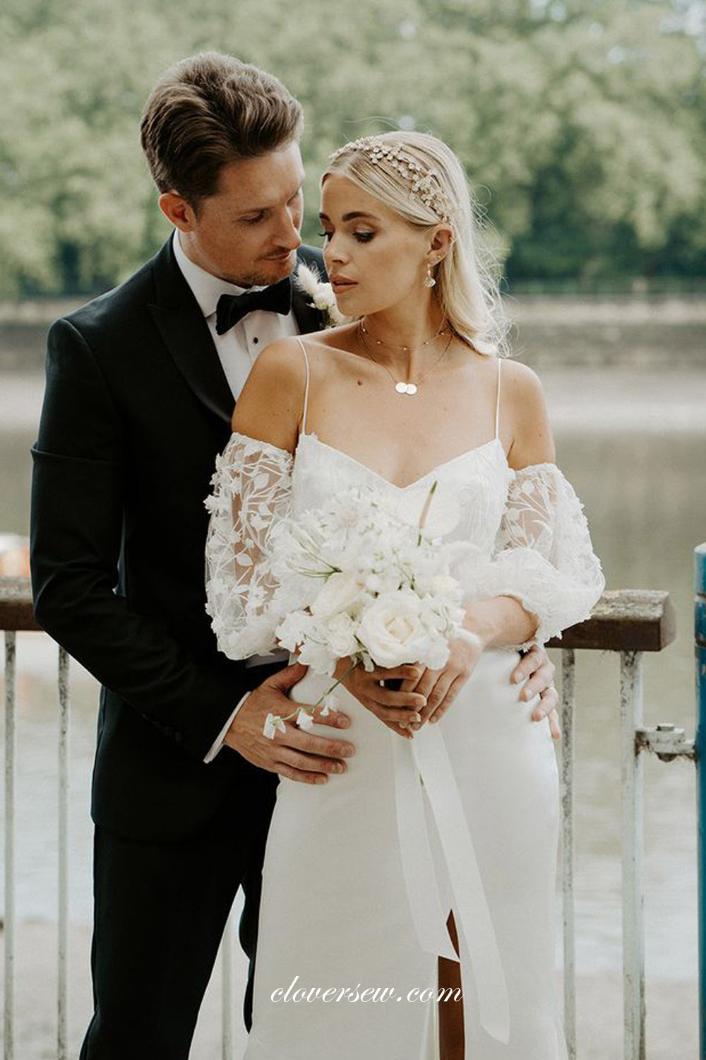 lace and chiffon mermaid wedding dress Leely Women White Mermaid Chiffon Sweep Train Wedding Dress Boat Neck Lace Long Sleeves Bridal Dress