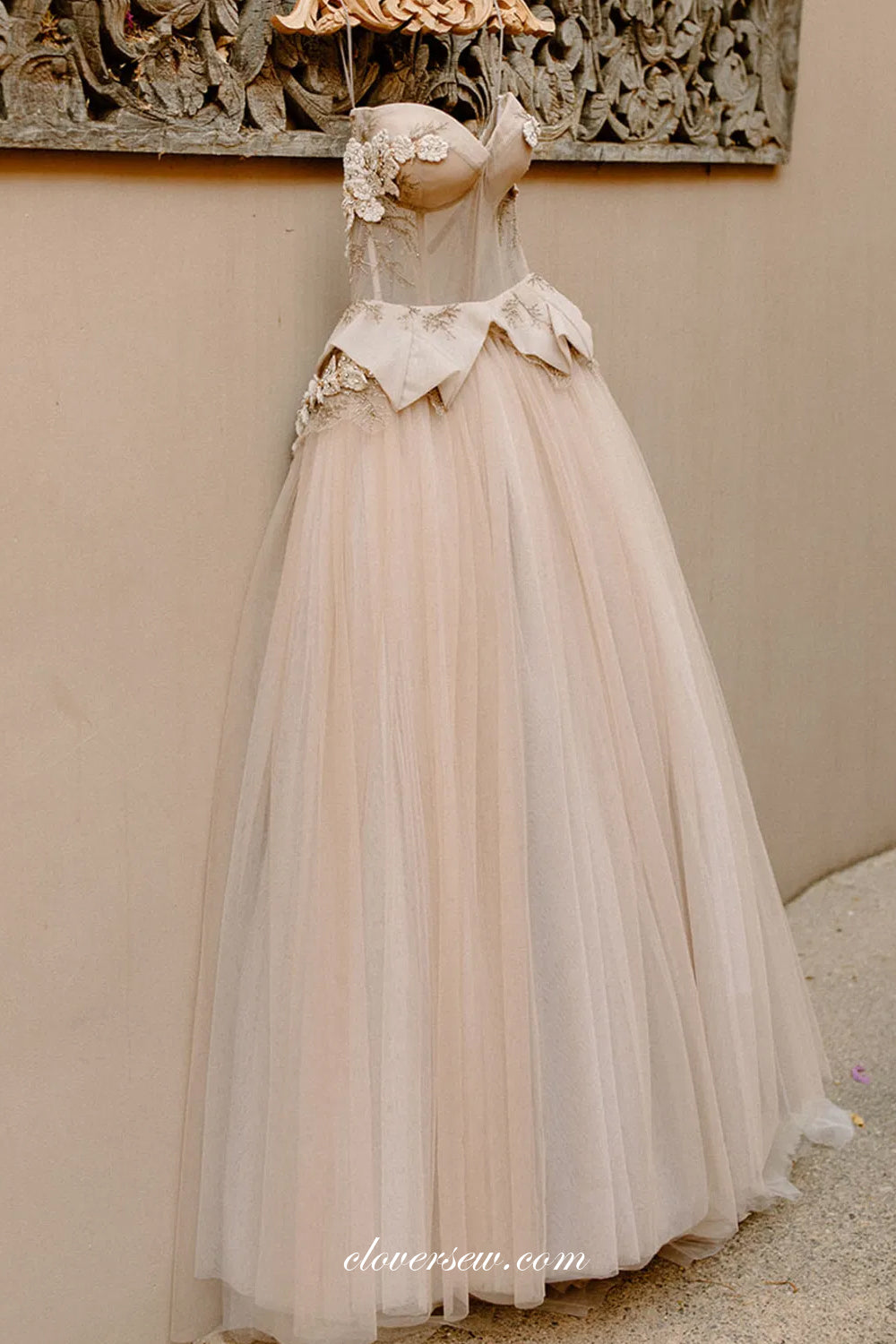 Nude Vintage Princess Sweetheart Applique Ball Gown Wedding Dresses, CW0257