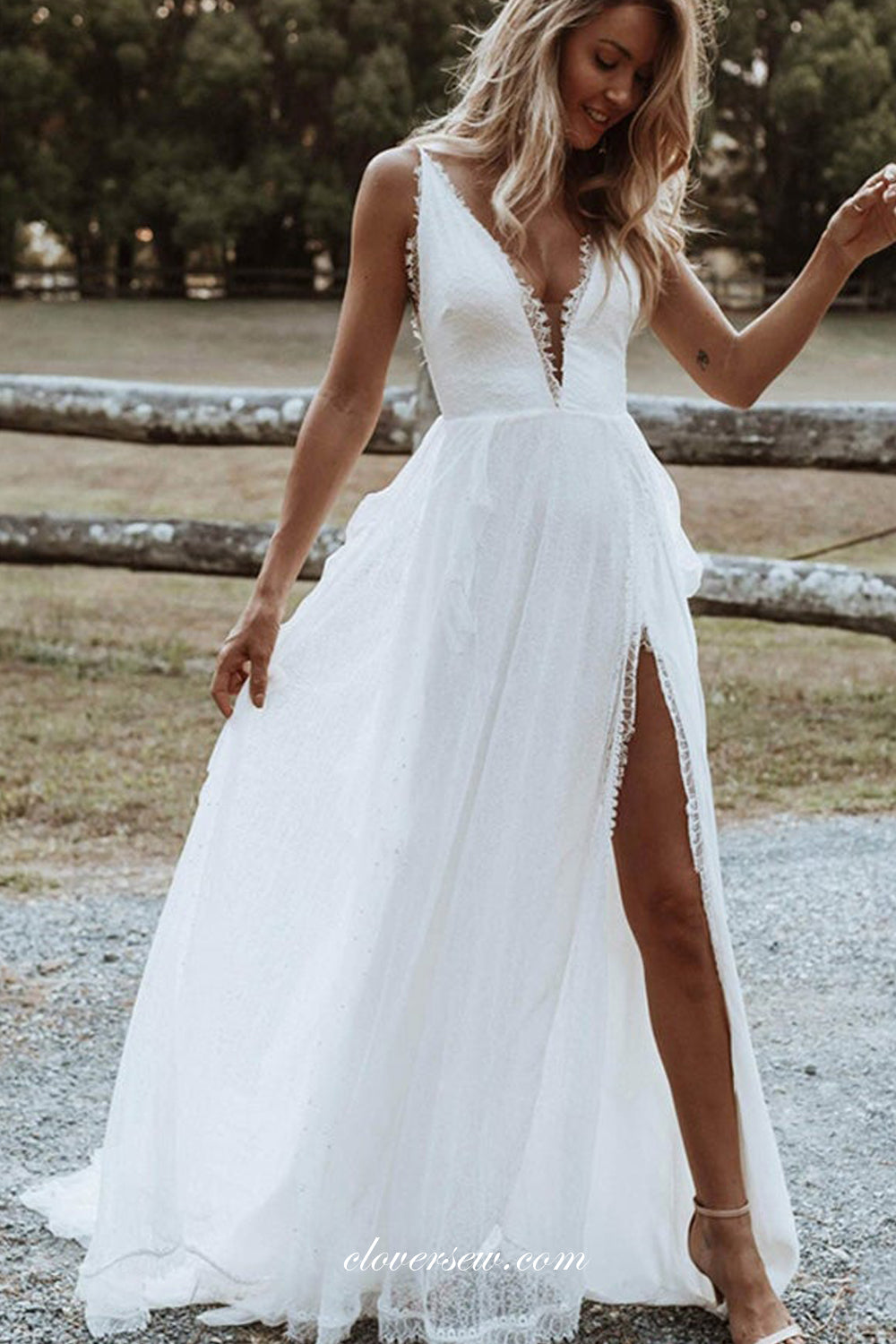 Off White Bohemian Lace Backless Deep V-neck With High Slit Wedding Dresses, CW0343