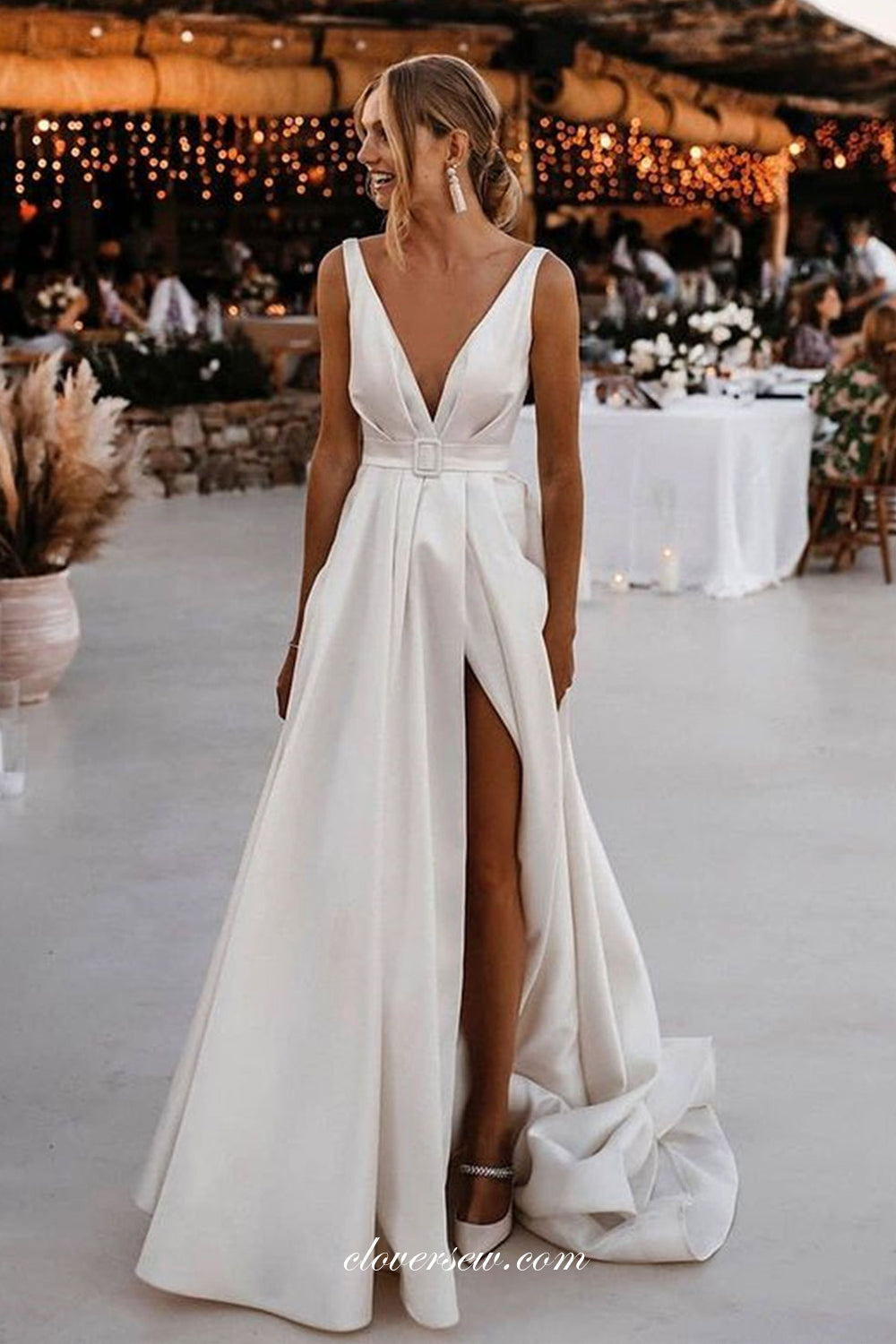 White Satin V-neck Sleeveless A-line With Slit Wedding Dresses, CW0332 US12 / Custom Color(leaving a note) White Satin V-neck Sleeveless A-line With Slit Wedding Dresses, CW0332 US12 / Custom Color(leaving a note)